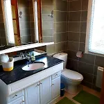 Komfortables Haus Fuer Familien, Freunde Und Motorradfahrer Castellane