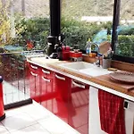Komfortables Haus Fuer Familien, Freunde Und Motorradfahrer *