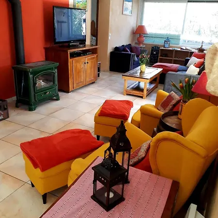 Komfortables Haus Fuer Familien, Freunde Und Motorradfahrer Castellane