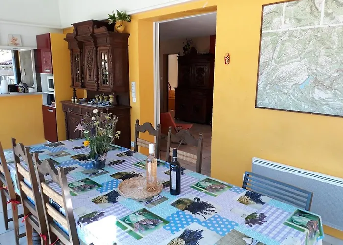 Komfortables Haus Fuer Familien, Freunde Und Motorradfahrer