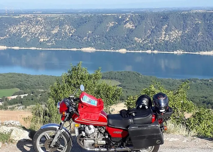 Komfortables Haus Fuer Familien, Freunde Und Motorradfahrer בית נופש *